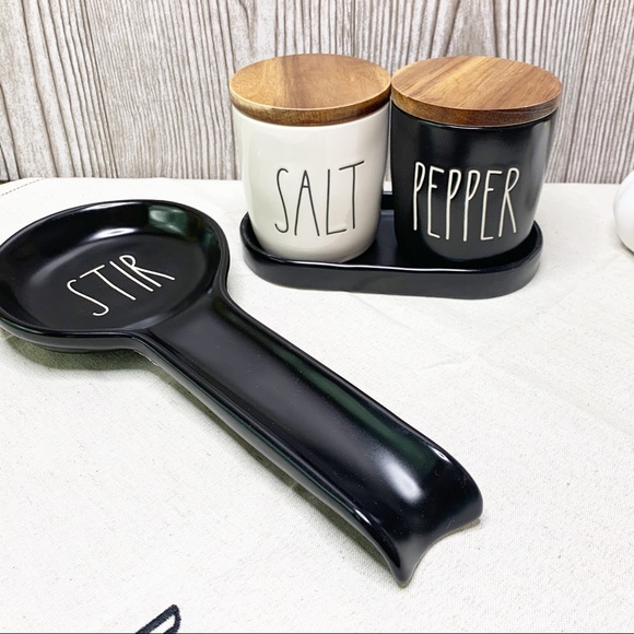 NWT🖤Rae Dunn 3pc 🧂SALT & PEPPER Set with Tray - Picture 8 of 8